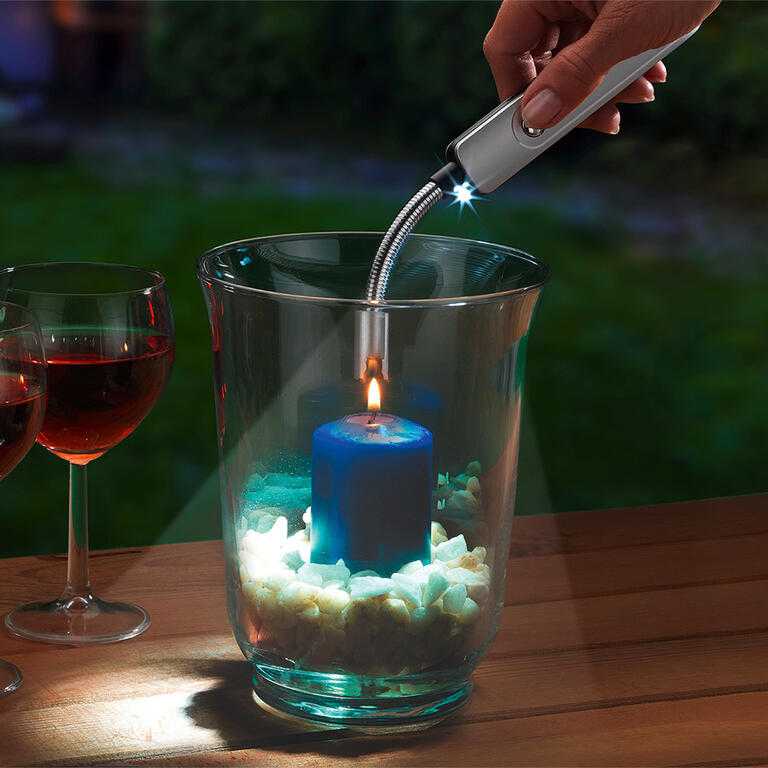 Elektrický zapalovač s LED světlem - galerie #1