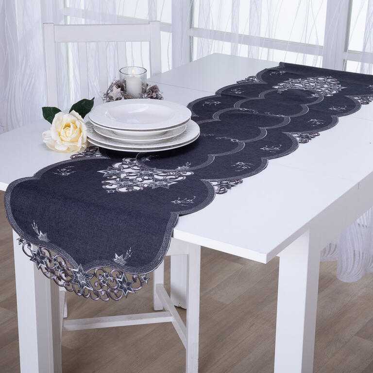 Traversă de masă cu broderie de Crăciun CEASUL STELELOR, 40 x 160 cm
