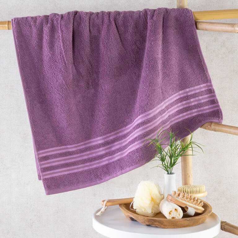 Froté osuška FIRUZE tmavě fialová 70 x 140 cm