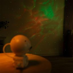 Dětský LED projektor - ASTRONAUT - galerie #1