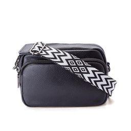 Dámska malá crossbody kabelka čierna