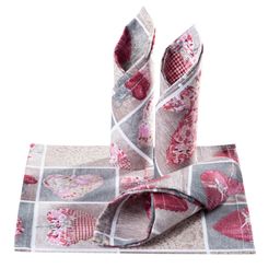 Prostírky patchwork Srdce červené 4 ks