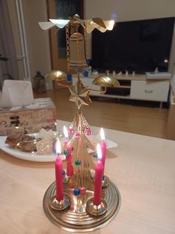 Zvonící stromek (andělské zvonění) zlatý - galerie #4