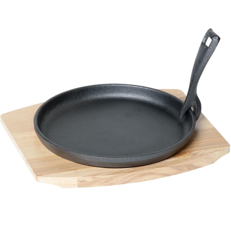 Litinová pánev na dřevěném prkénku Grada 22 cm, BANQUET
