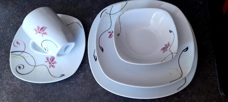 Porcelánová jídelní souprava FIEREZZA 30 ks - galerie #4