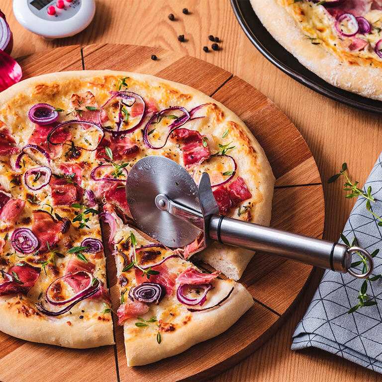 Banquet Dřevěné krájecí prkénko na pizzu BRILLANTE 30 cm - galerie #2