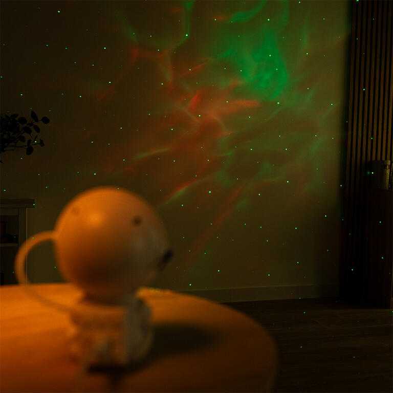 Dětský LED projektor - ASTRONAUT - galerie #1