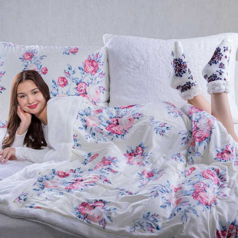 Baránková súprava z mikrovlákna ROSABELLA 3 ks + Hrejivé ponožky ZADARMO