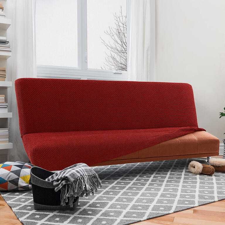 dvojkřeslo s dřevěnými rukojeťmi (š. 130 - 160 cm)