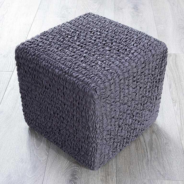 taburet (40 x 40 x 40 cm)