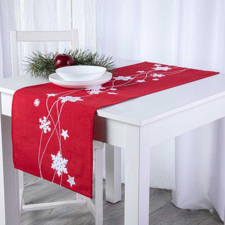 Vánoční běhoun s výšivkou BÍLÉ VLOČKY 40 x 110 cm